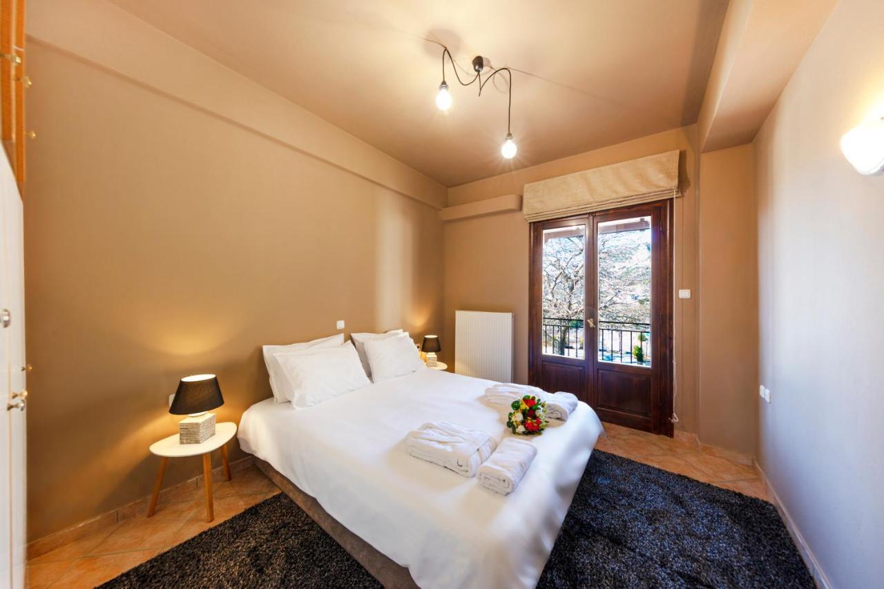 Deluxe Apartments By White Hills Αράχωβα Εξωτερικό φωτογραφία