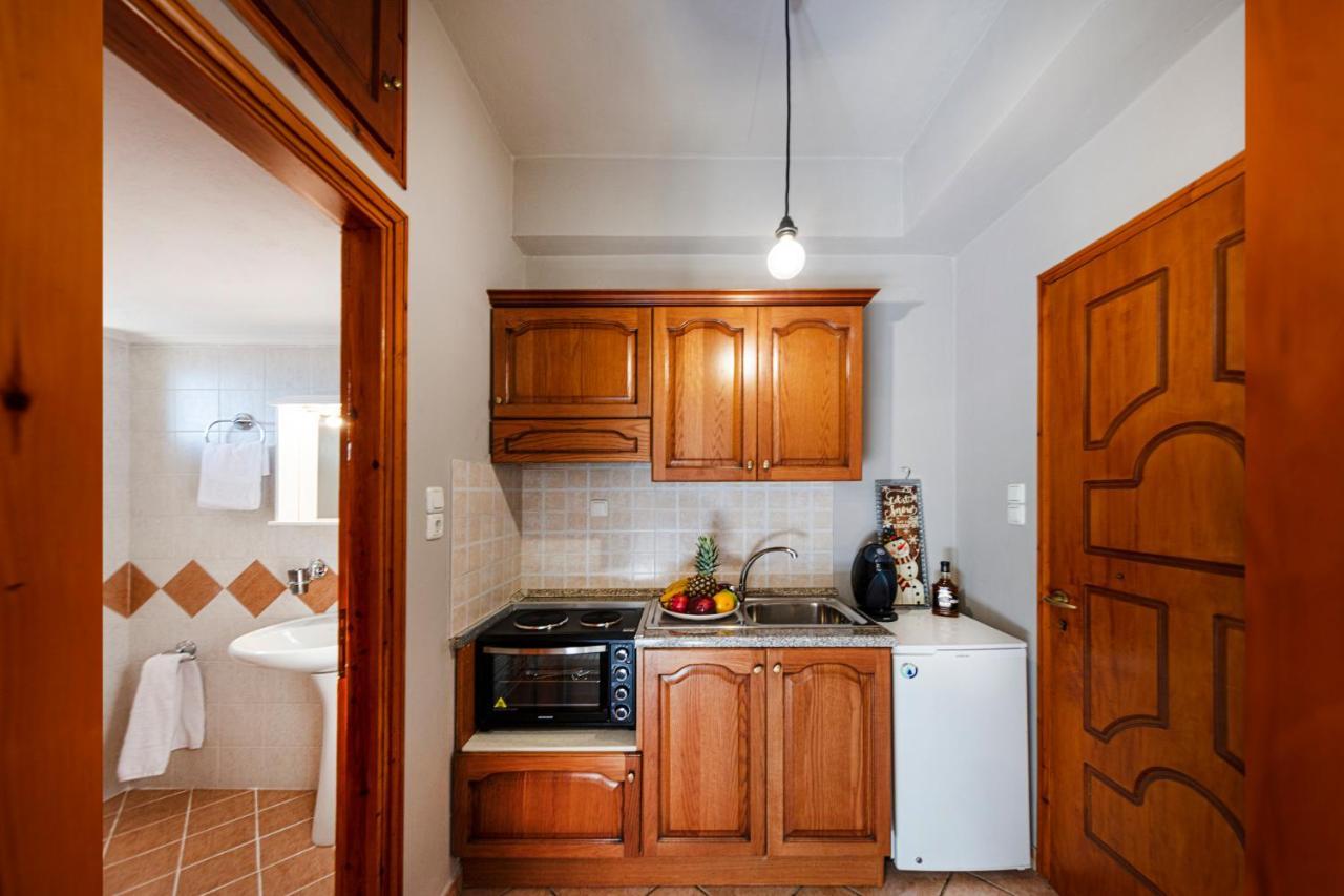 Deluxe Apartments By White Hills Αράχωβα Εξωτερικό φωτογραφία